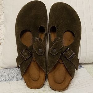 Birkenstock t-straps suede, soft footbed